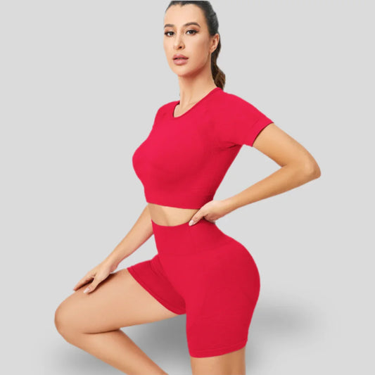 ENSEMBLE HAUT À MANCHES COURTES ET SHORTS - BASIC