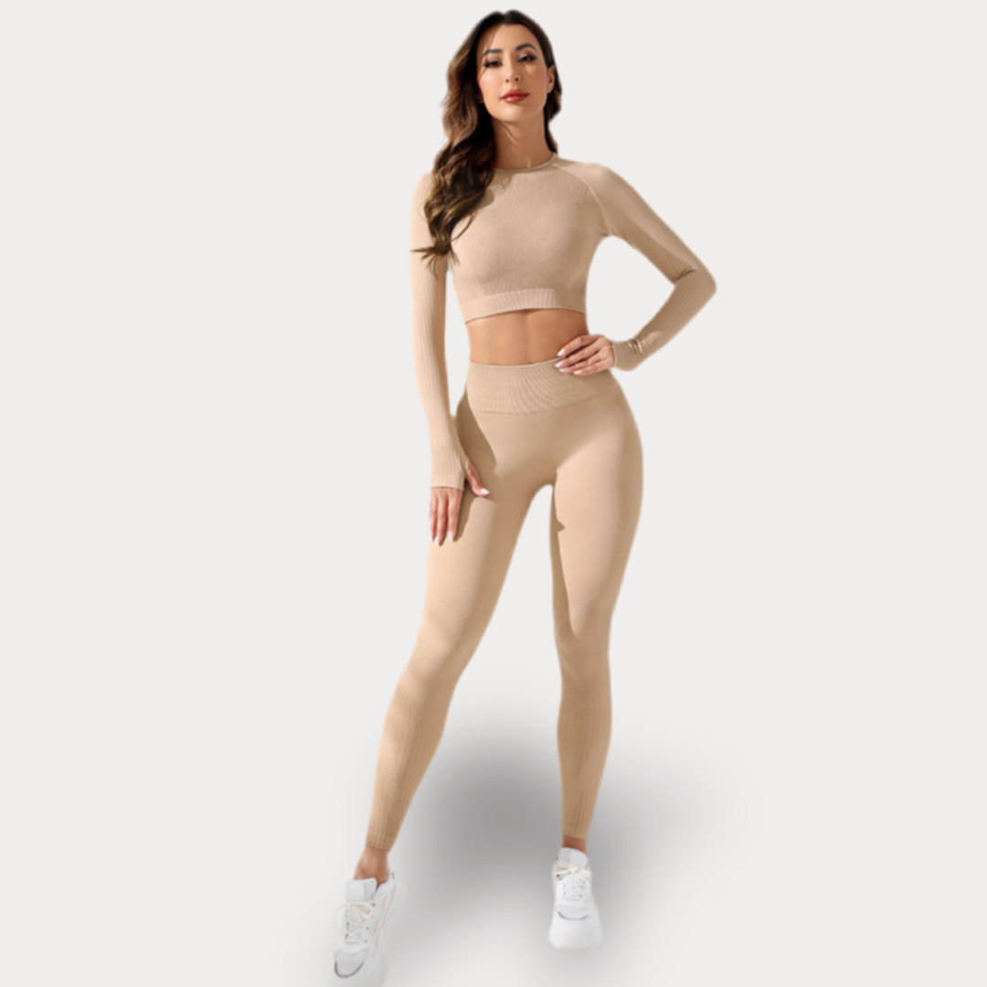 ENSEMBLE AVEC T-SHIRT À MANCHES LONGUES ET LEGGINGS PUSH-UP - BASIC