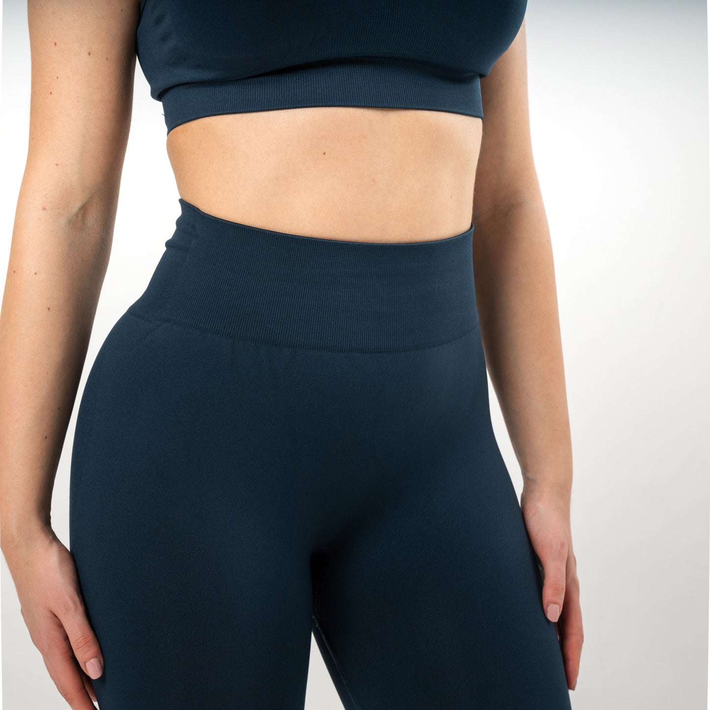 LYON - PUSH-UP LEGGINGS