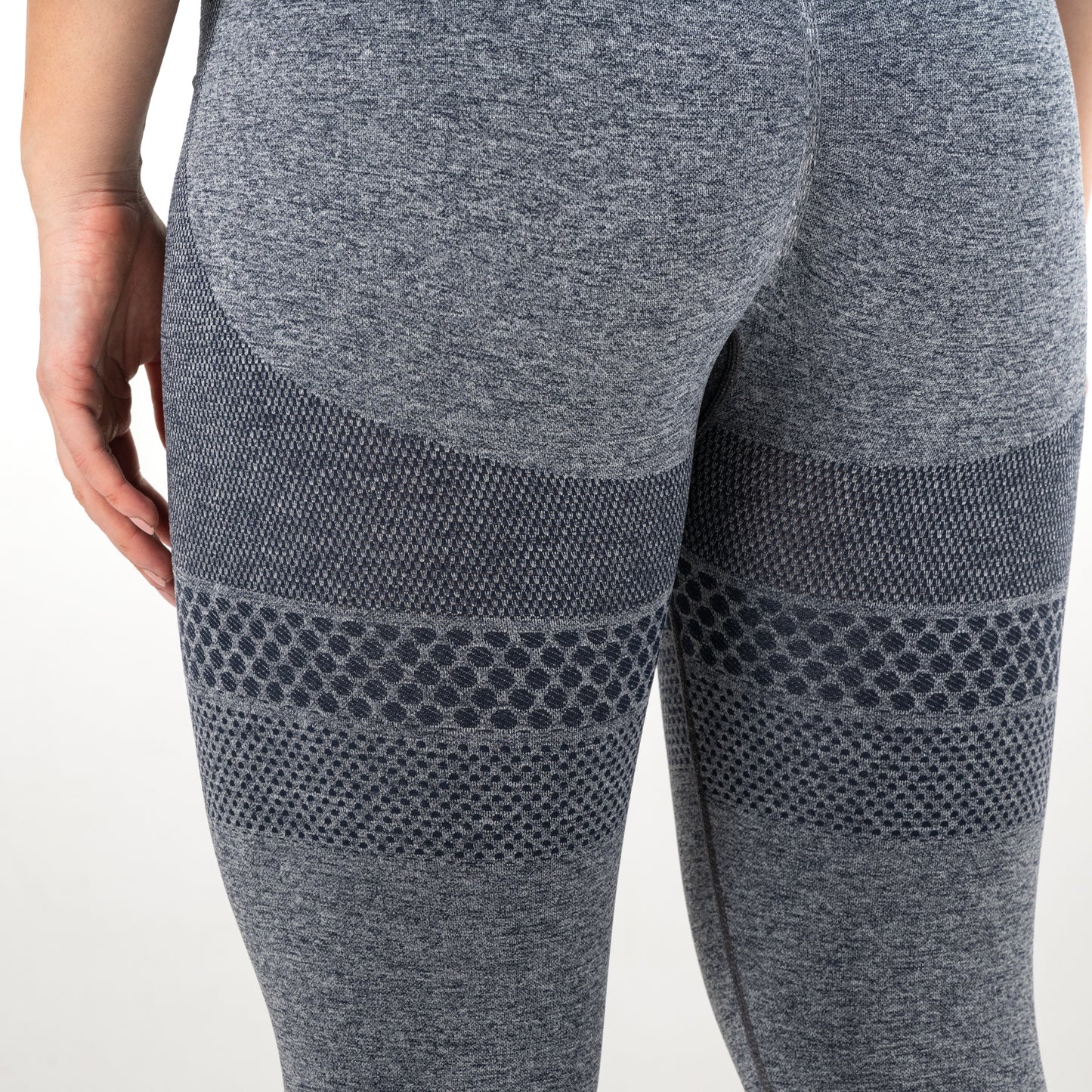 BASIC - LEGGINGS TAILLE HAUTE AVEC EFFET PUSH-UP SANS COUTURE