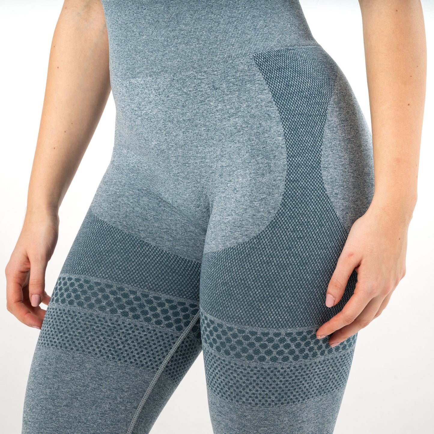 BASIC - LEGGINGS TAILLE HAUTE AVEC EFFET PUSH-UP SANS COUTURE