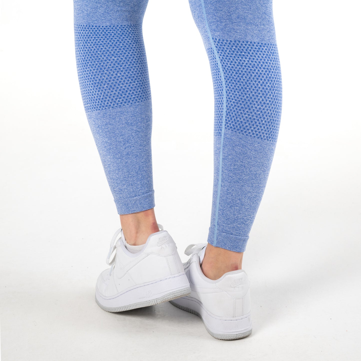 BASIC - LEGGINGS TAILLE HAUTE AVEC EFFET PUSH-UP SANS COUTURE