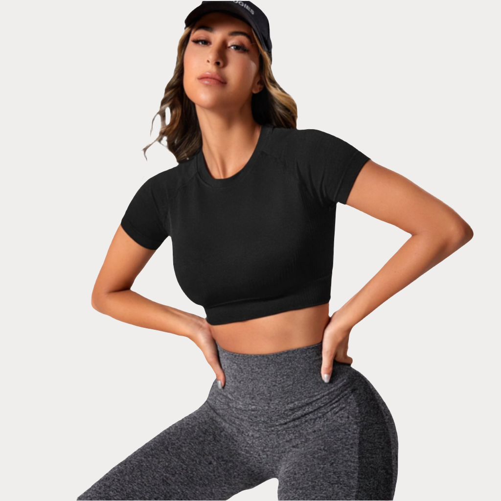 HAUT DE SPORT À MANCHES COURTES - BASIC