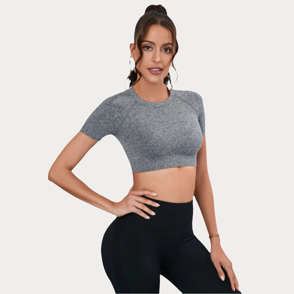HAUT DE SPORT À MANCHES COURTES - BASIC