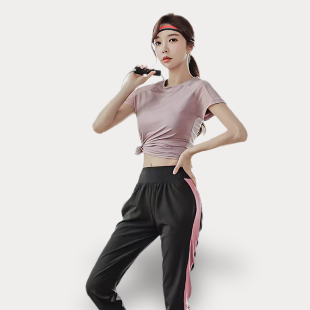 COMPLETE SET WITH TOP, T-SHIRT, AND LONG PANTS - COZY