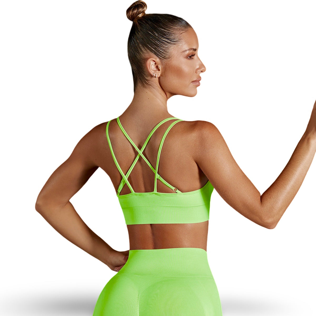 ENSEMBLE DE SPORT LIME AVEC DÉBARDEUR DOS CROISÉ ET SHORTS PUSH-UP - FLUO