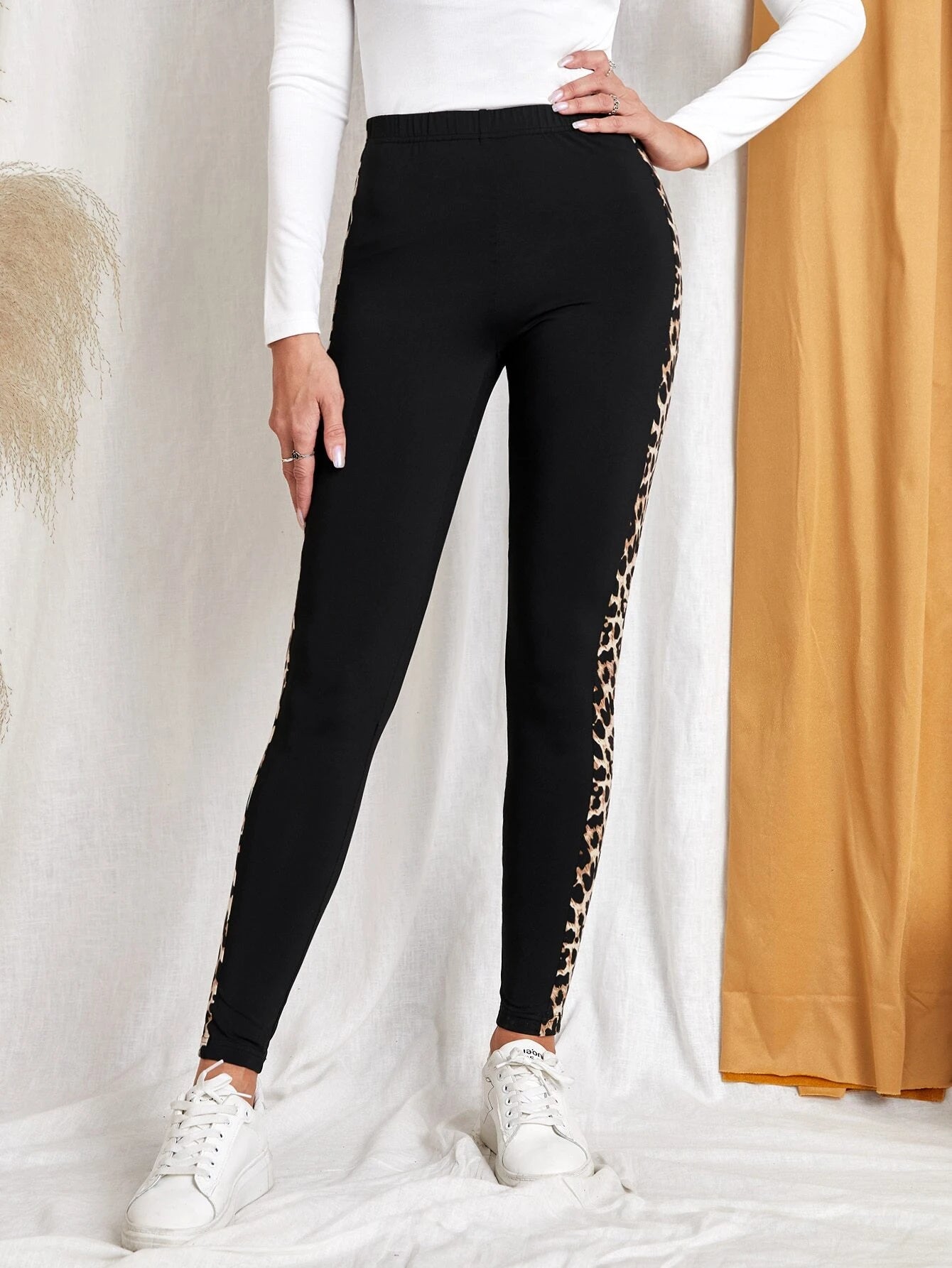 Leopard - Leggings con grafica leopardata laterale - UniX4U